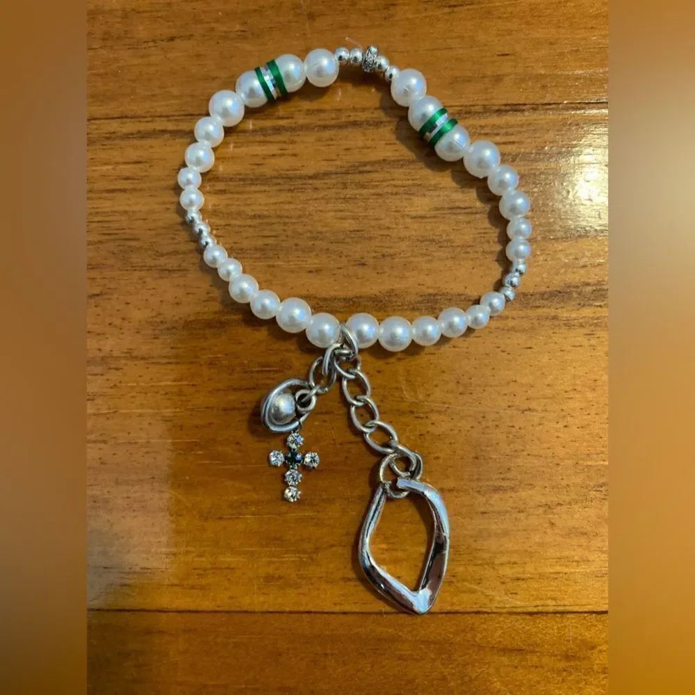 Handmade beaded pearl stretch charm bracelet